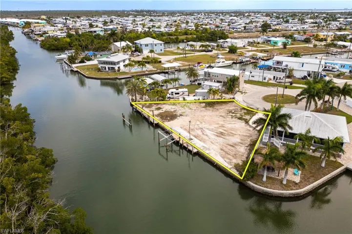 Aerial perspective facing north