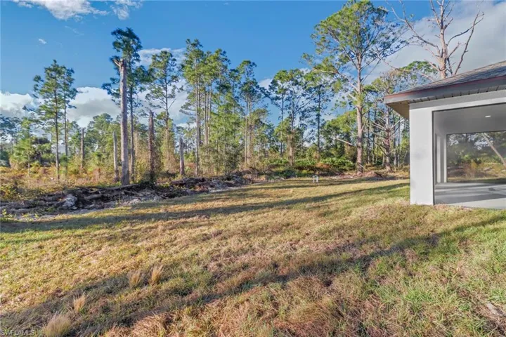 906  Milwaukee  BLVD, Lehigh Acres, FL 33974