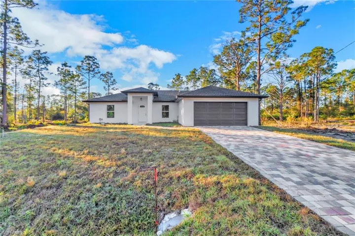 906  Milwaukee  BLVD, Lehigh Acres, FL 33974
