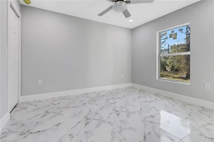 906  Milwaukee  BLVD, Lehigh Acres, FL 33974
