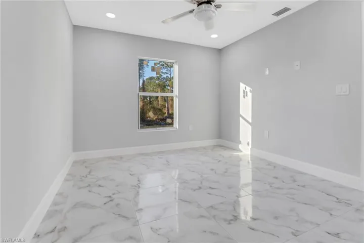 906  Milwaukee  BLVD, Lehigh Acres, FL 33974