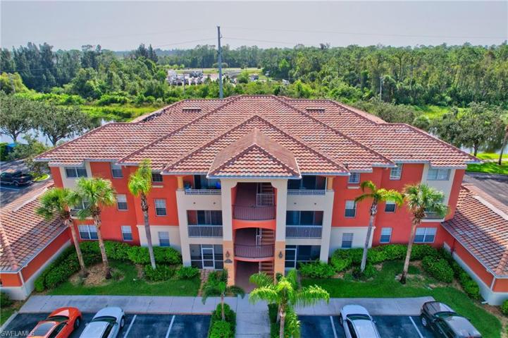 3965  Pomodoro  CIR, Cape Coral, FL 33909