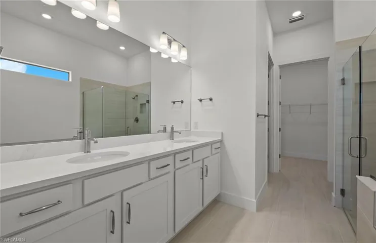 Master suite