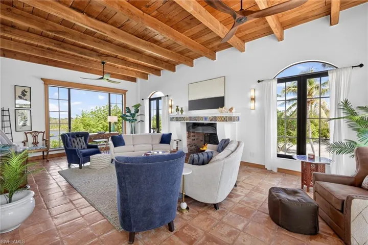 17201 Captiva Dr, Captiva, Florida 33924