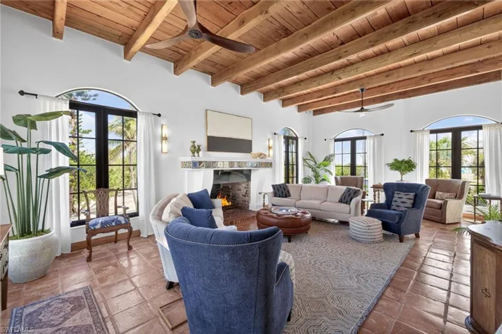 17201 Captiva Dr, Captiva, Florida 33924