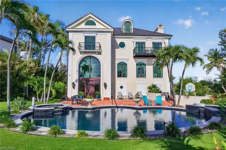 17201 Captiva Dr, Captiva, Florida 33924