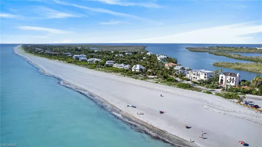 17201 Captiva Dr, Captiva, Florida 33924