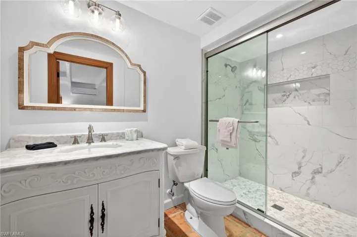17201 Captiva Dr, Captiva, Florida 33924