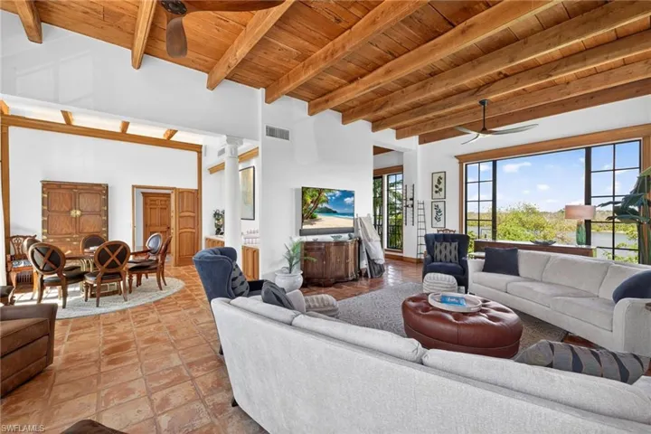 17201 Captiva Dr, Captiva, Florida 33924
