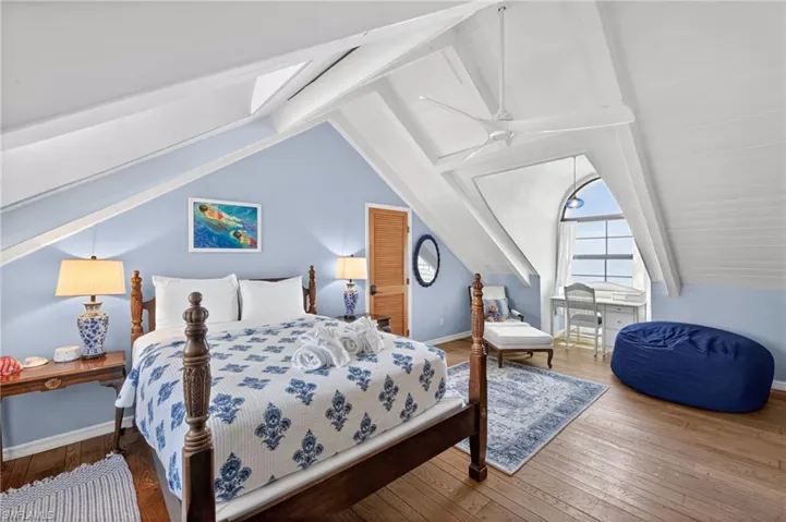 17201 Captiva Dr, Captiva, Florida 33924