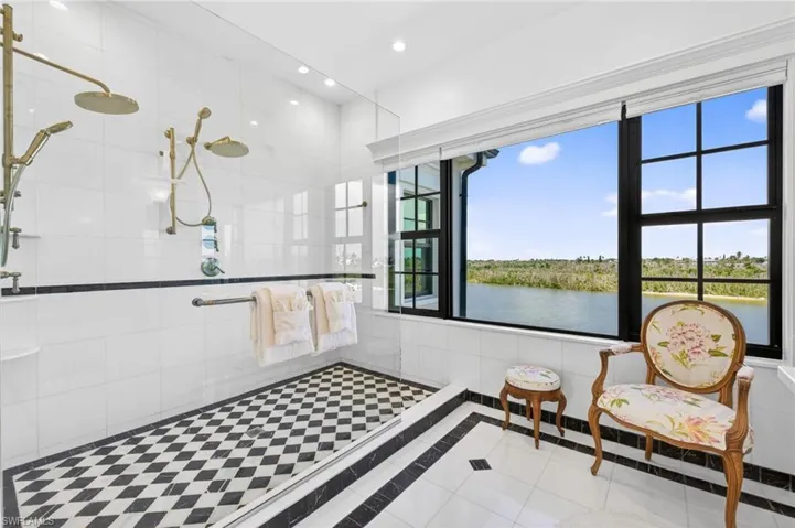 17201 Captiva Dr, Captiva, Florida 33924