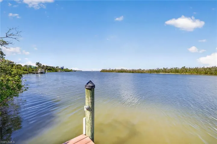17201 Captiva Dr, Captiva, Florida 33924
