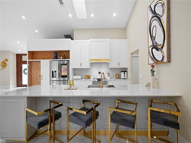 2140 Harlans Run, Naples, Florida 34105