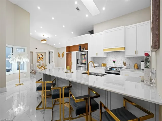 2140 Harlans Run, Naples, Florida 34105