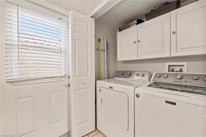 26740 Rosewood Pointe Ln 101, Bonita Springs, Florida 34135