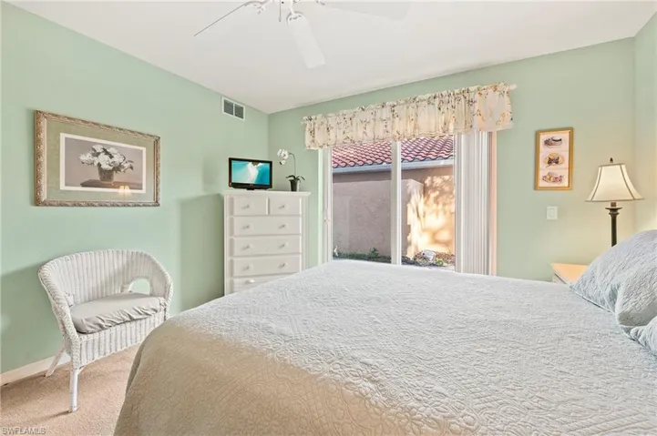 26740 Rosewood Pointe Ln 101, Bonita Springs, Florida 34135