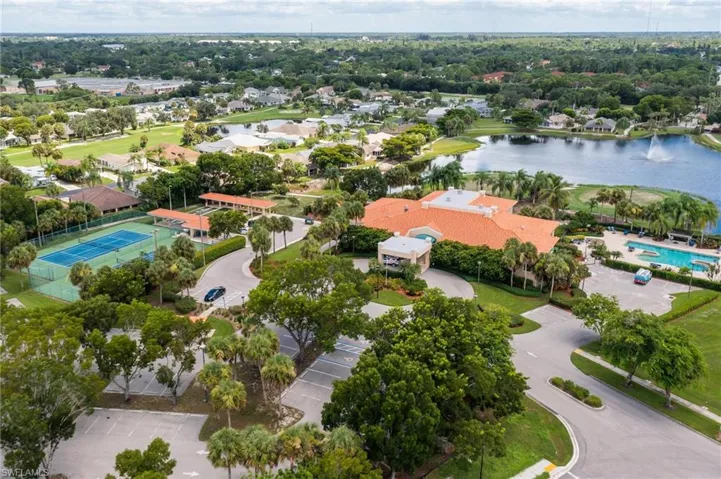 26740 Rosewood Pointe Ln 101, Bonita Springs, Florida 34135