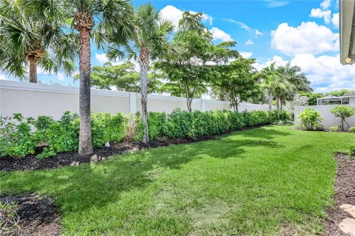 20127  Torch Key  WAY, Estero, FL 33928