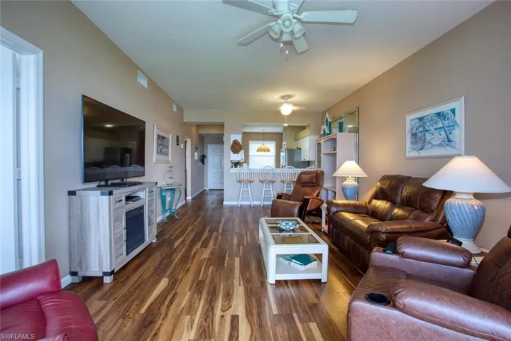 8066 Queen Palm Ln 543, Fort Myers, Florida 33966
