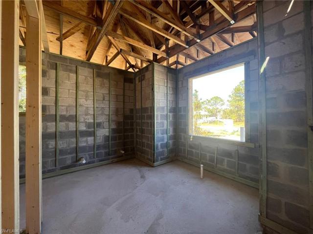 722 Nimitz BLVD, LEHIGH ACRES FL 33974