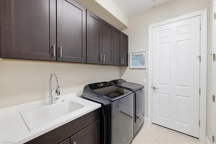 10181  Belcrest  BLVD, Fort Myers, FL 33913