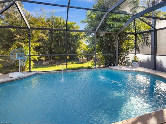 1209 Nw 25th Pl, Cape Coral, Florida 33993