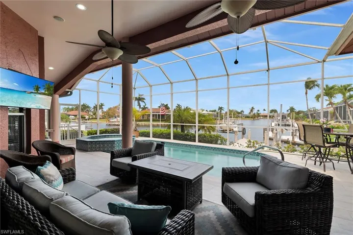 98 Gulfport Ct, Marco Island, Florida 34145