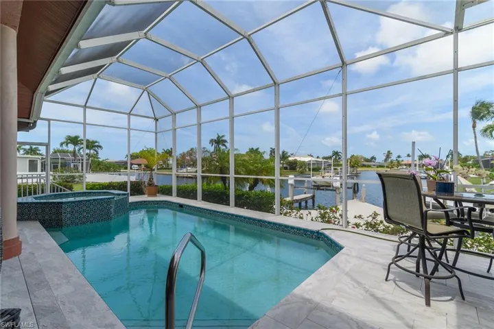 98 Gulfport Ct, Marco Island, Florida 34145