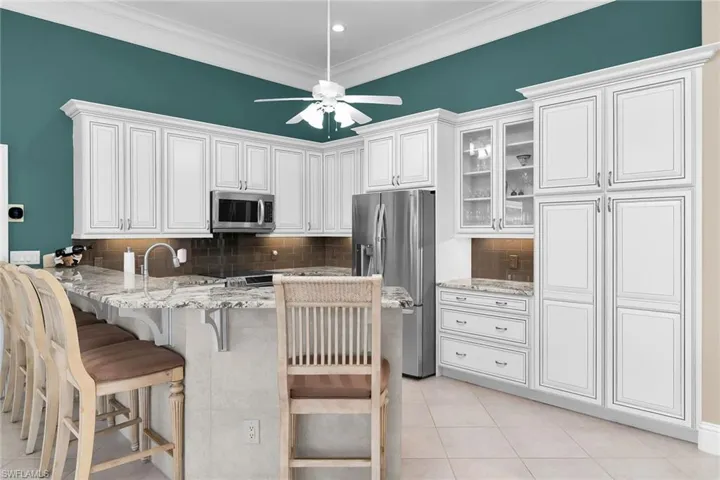 98 Gulfport Ct, Marco Island, Florida 34145