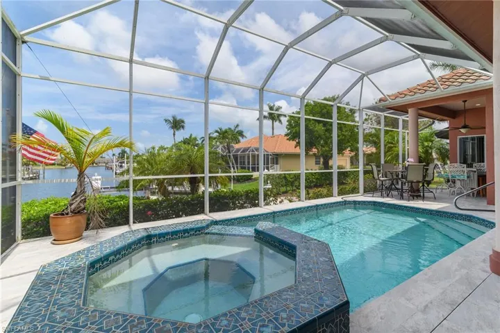 98 Gulfport Ct, Marco Island, Florida 34145