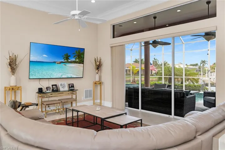 98 Gulfport Ct, Marco Island, Florida 34145
