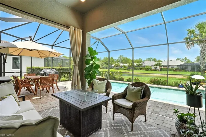 8881  Horned Lark  DR, Naples, FL 34120
