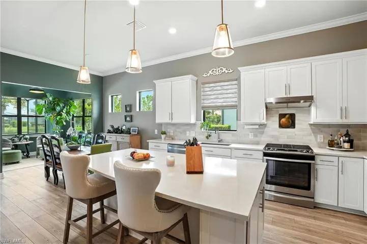 8881  Horned Lark  DR, Naples, FL 34120