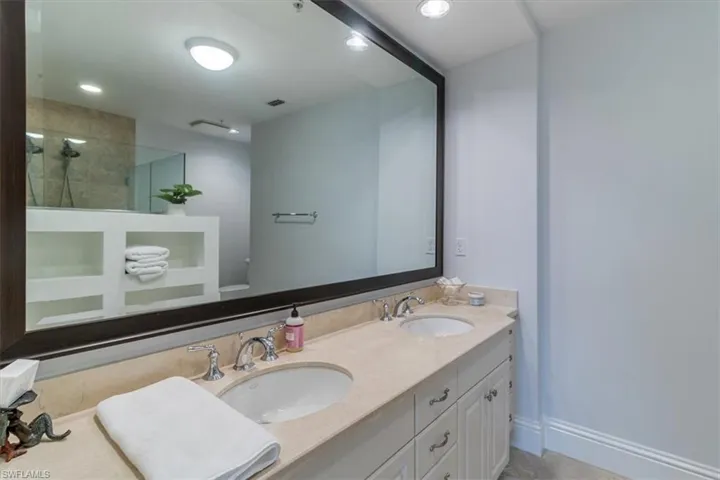 5068  Annunciation  CIR, Ave Maria, FL 34142