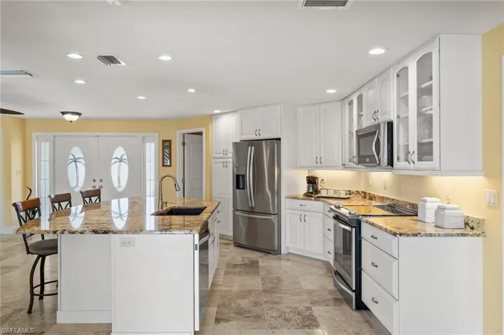 All Stainless Appliances and Granite Countertops