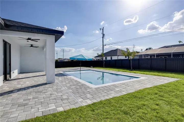 1810 Ne 6th Pl, Cape Coral, Florida 33909