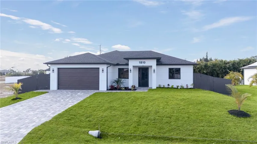1810 Ne 6th Pl, Cape Coral, Florida 33909