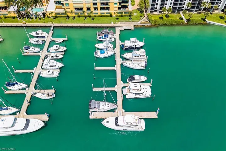 1081  Bald Eagle  DR, Marco Island, FL 34144