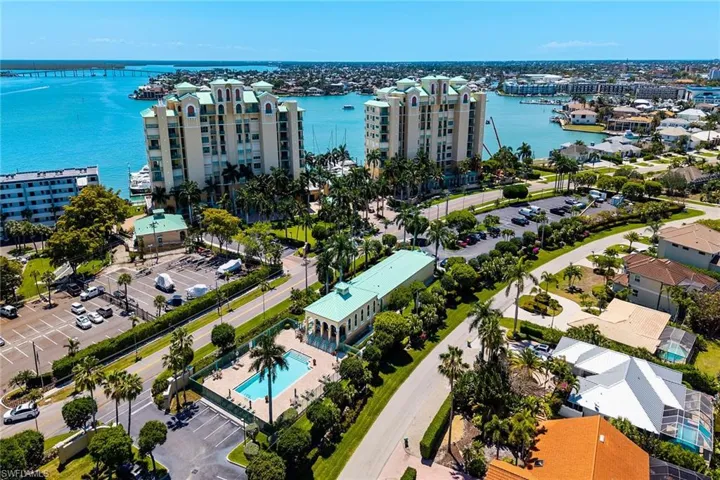 1081  Bald Eagle  DR, Marco Island, FL 34144