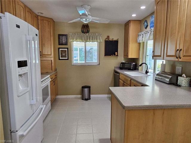 3645 SE 8th AVE, CAPE CORAL FL 33904