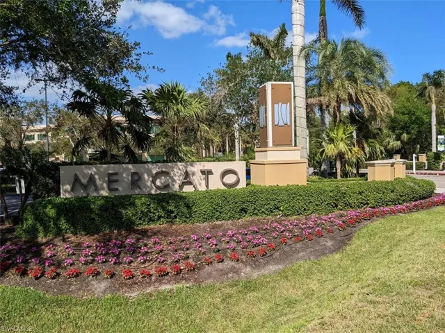 619  Beachwalk  CIR, Naples, FL 34108