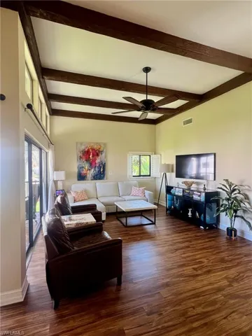 619  Beachwalk  CIR, Naples, FL 34108