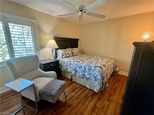 619  Beachwalk  CIR, Naples, FL 34108