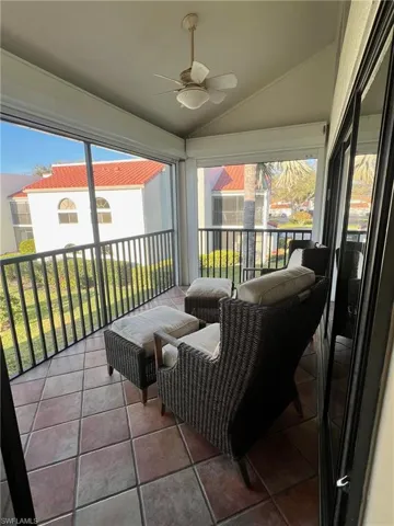 619  Beachwalk  CIR, Naples, FL 34108