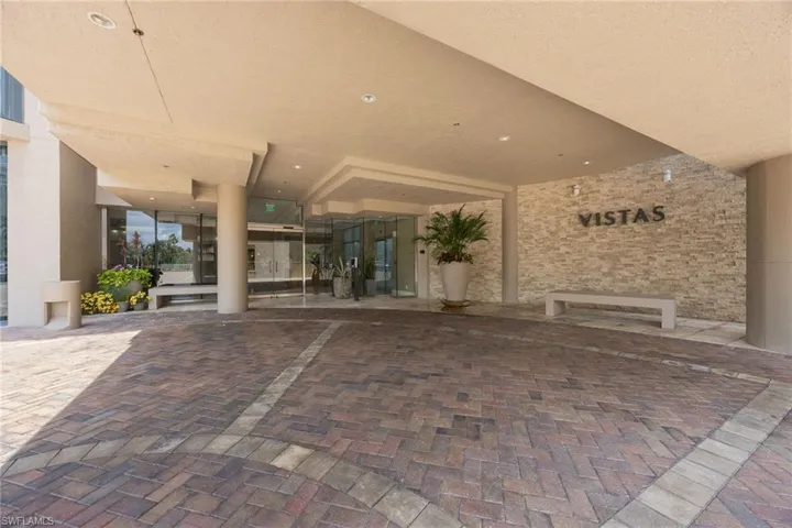4651  Gulf Shore N BLVD, Naples, FL 34103