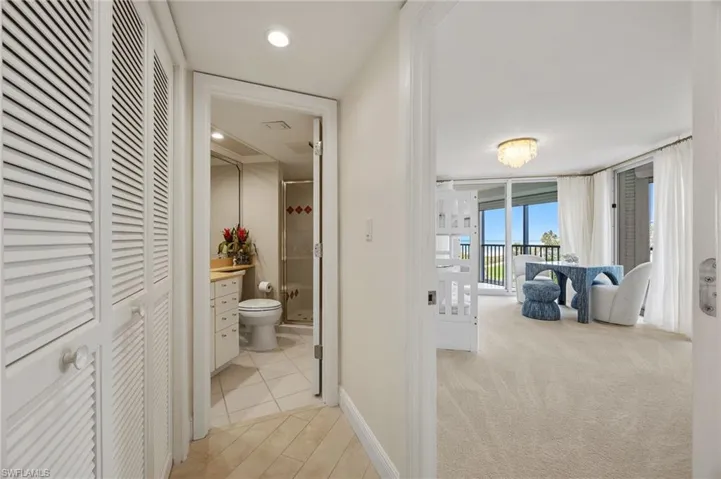 4651  Gulf Shore N BLVD, Naples, FL 34103