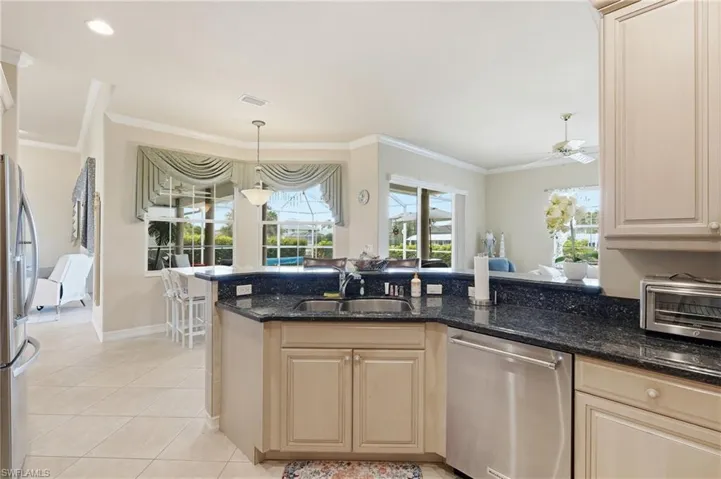1621 Almeria Ct, Marco Island, Florida 34145