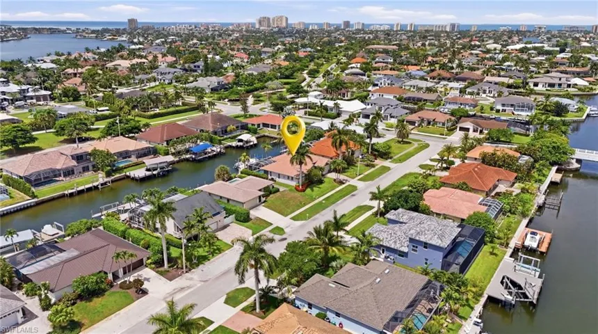 1621 Almeria Ct, Marco Island, Florida 34145