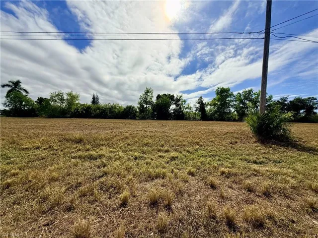 View of undeveloped land featuring rural landscape