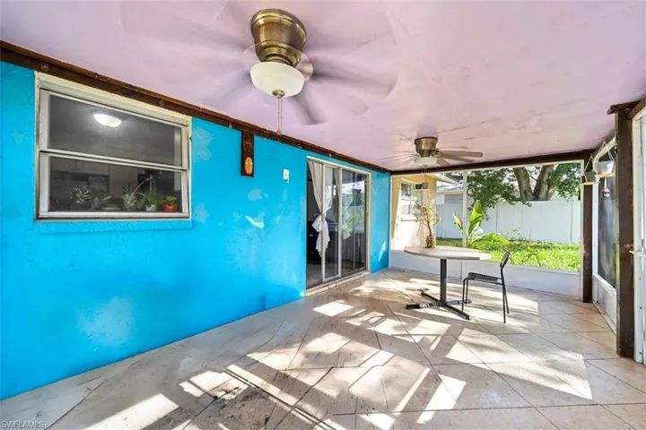 27 Ne 20th Ave, Cape Coral, Florida 33909